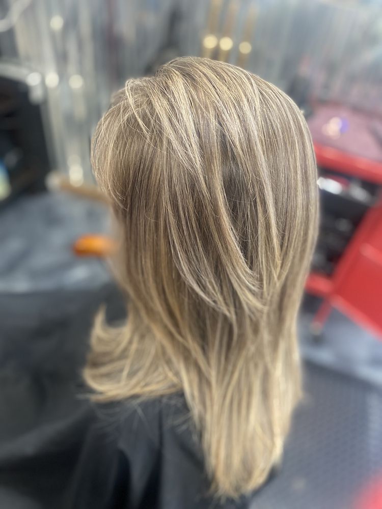 Beauty And The Barber Image