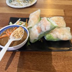 Pho Ann - Shrimp 4. Fresh Spring Rolls (2pcs)