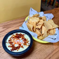 El Rey - Chorizo Queso
