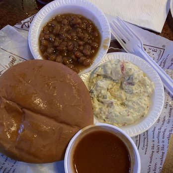Dreamland BBQ - BBQ sandwich with baked beans, potato salad - Barbeque Near Me - Montgomery, Alabama Dreamland BBQ - BBQ sandwich with baked beans, potato salad - Barbeque Near Me - Montgomery, Alabama