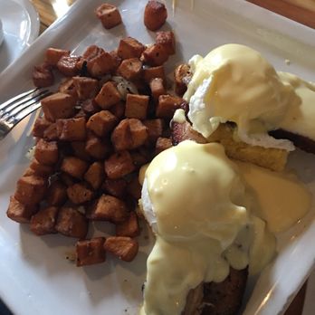 Egg - Pork belly corn bread Benedict - Breakfast & Brunch Near Me - Saint Louis, Missouri Egg - Pork belly corn bread Benedict - Breakfast & Brunch Near Me - Saint Louis, Missouri