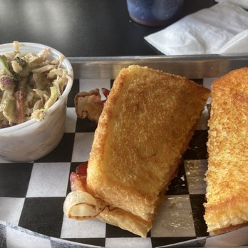 The Tavern - Grilled cheese, tomato and bacon sandwich and Mexican slaw - Bars Near Me - Orlando, Florida The Tavern - Grilled cheese, tomato and bacon sandwich and Mexican slaw - Bars Near Me - Orlando, Florida