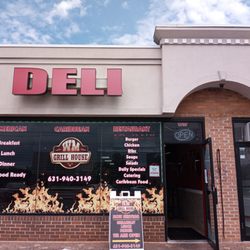 WM Grillhouse Deli - Stop in and have something tasty!