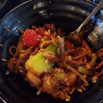 Sizzle Mongolian Grill - This Mongolian BBQ really but the spot. They're new but doing great so far. - Chinese Near Me - Chandler, Arizona