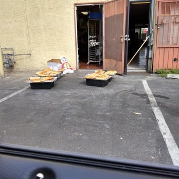 JR Bakery - the outside of the building - Bakeries Near Me - Lakewood, California