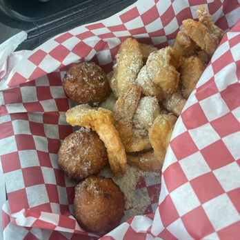 SeaBoar Seafood & BBQ - Fried shrimp with hush puppies and lemon pepper dusting - Seafood Near Me - Jacksonville, Florida SeaBoar Seafood & BBQ - Fried shrimp with hush puppies and lemon pepper dusting - Seafood Near Me - Jacksonville, Florida