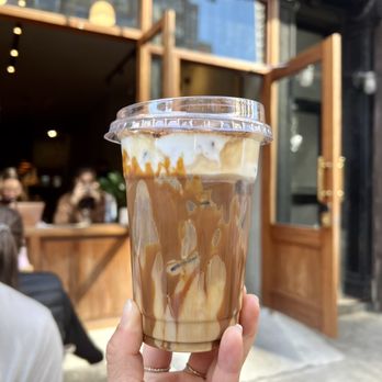 Frame - Cinnamon Caramel Latte with Whipped Cream - Coffee & Tea Near Me - New York, New York
