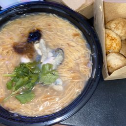 Oyster vermicelli & cuttlefish balls Oyster vermicelli & cuttlefish balls