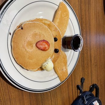Mimi's Cafe - Puppy pancakes - Breakfast & Brunch Near Me - Fairfield, California