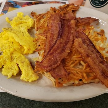 Metro Diner - American Near Me - Altamonte Springs, Florida Metro Diner - American Near Me - Altamonte Springs, Florida