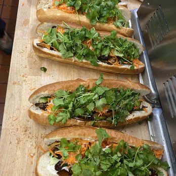 Full Steam Dumpling - Mix Mushroom Banh Mi - Pop-Up Restaurants Near Me - Santa Cruz, California