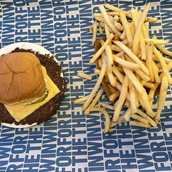 For The Win - Cheeseburger - Burgers Near Me - Los Angeles, California For The Win - Cheeseburger - Burgers Near Me - Los Angeles, California