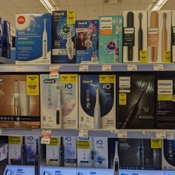 Shoppers Drug Mart - Electric toothbrushes - chargeable