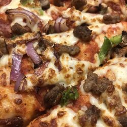 Pizza Hut - Supreme Lover's pizza. This was superb.