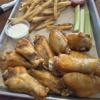 Sauced Wing Bar - Chicken Wings Near Me - Boerne, Texas Sauced Wing Bar - Chicken Wings Near Me - Boerne, Texas