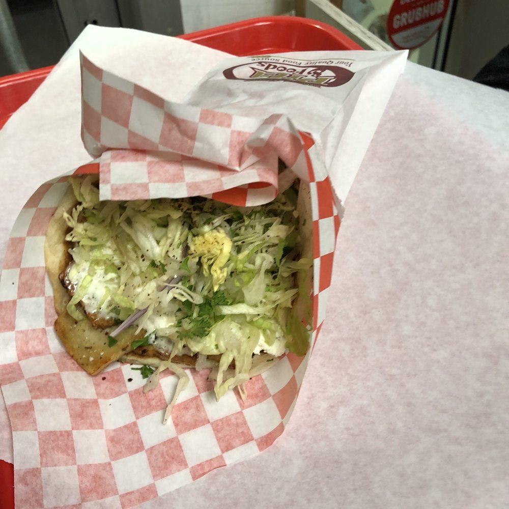 Aladdin Chicken Gryo Sandwich Aladdin Chicken Gryo Sandwich