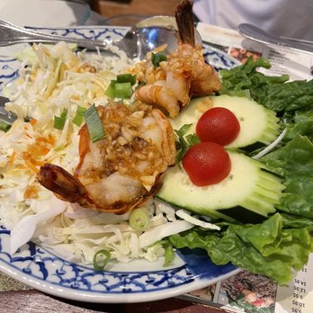 President Thai - Jumbo Shrimp Garlic Sauce - Thai Near Me - Pasadena, California President Thai - Jumbo Shrimp Garlic Sauce - Thai Near Me - Pasadena, California