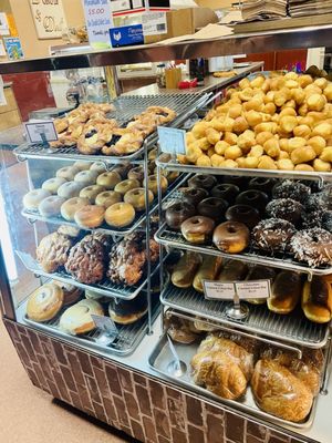 Don's Donuts Pizza & Deli by null