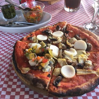 Mezzaluna - Burned to a crisp - Italian Near Me - Loreto, BCS Mezzaluna - Burned to a crisp - Italian Near Me - Loreto, BCS