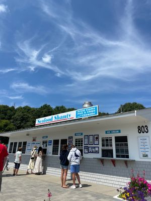 The Seafood Shanty by null