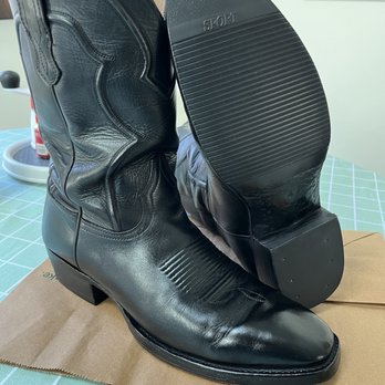 Vallee's Shoe Services Vallee's Shoe Services