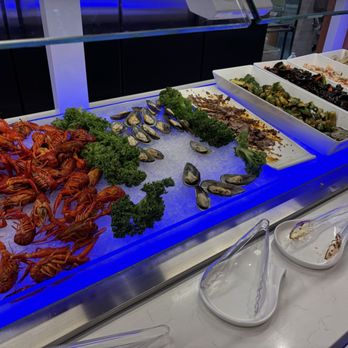 East Bay Buffet - Cold Seafood  Bar - Buffets Near Me - Dublin, California