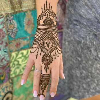 Gopi Henna - Henna Tattoo - Henna Artists Near Me Gopi Henna - Henna Tattoo - Henna Artists Near Me
