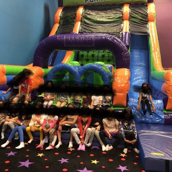 Pump It Up | Santa Clara - Group photo - Kids Activities Near Me - Santa Clara, California