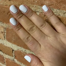 Staple gel manicure Staple gel manicure