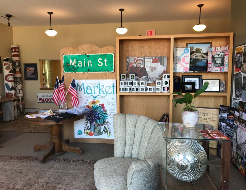 CHIPPEWA FALLS MAIN STREET 514 N Bridge St, Chippewa Falls, Wisconsin