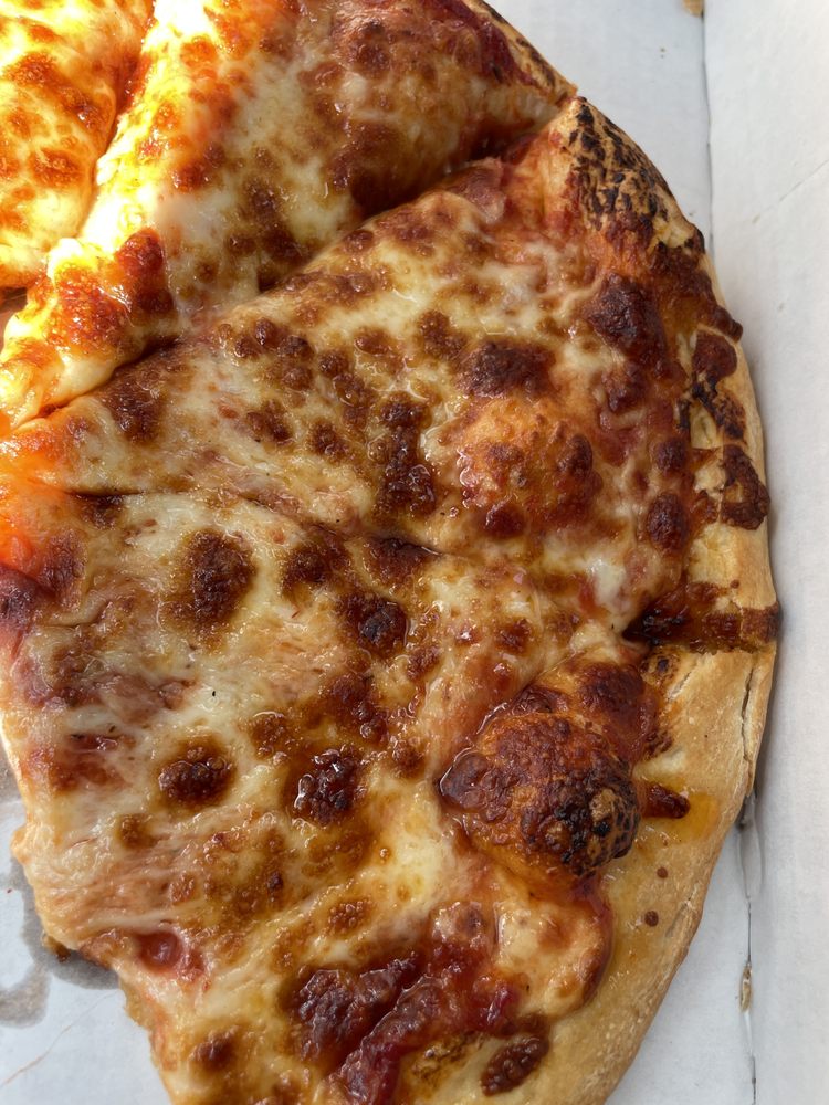 Toarmina's Pizza Logo