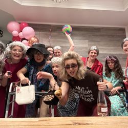 Queen's Taxi - Granny night for a bachelorette party