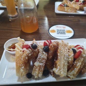 Gochas Breakfast Bar | Cascade - Chicken and waffles - Wine Bars Near Me - Atlanta, Georgia Gochas Breakfast Bar | Cascade - Chicken and waffles - Wine Bars Near Me - Atlanta, Georgia