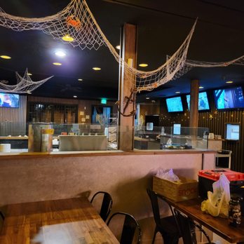 Star Crab - the interior of a restaurant - Seafood Near Me - Fontana, California Star Crab - the interior of a restaurant - Seafood Near Me - Fontana, California