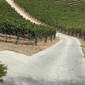 Oak Mountain Winery - The beautiful Oak Mountain Winery!! - Wineries Near Me - Temecula, California Oak Mountain Winery - The beautiful Oak Mountain Winery!! - Wineries Near Me - Temecula, California