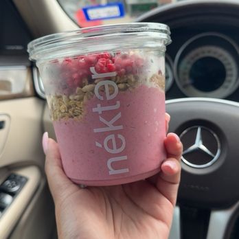 Nekter Juice Bar - Raspberry Bowl - Juice Bars & Smoothies Near Me - Cedar Hill, Texas