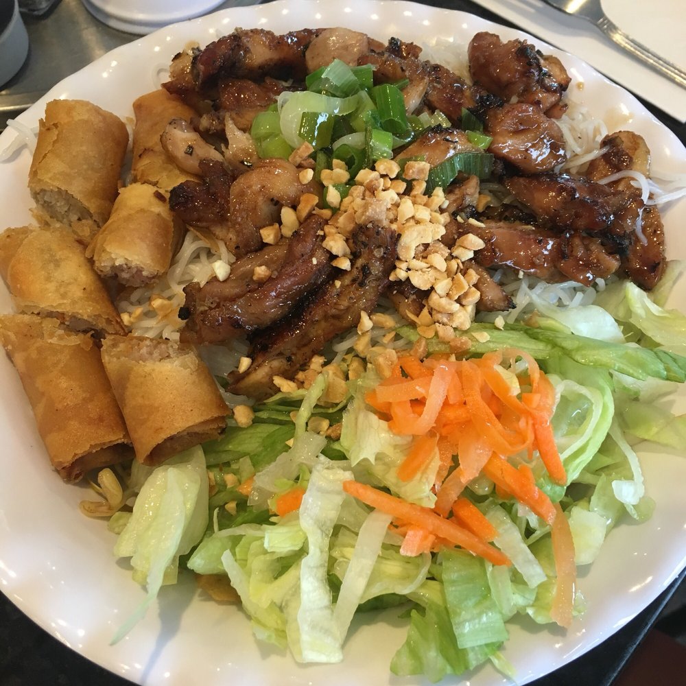 Pho Hoang Vietnamese Restaurant - Vietnamese Near Me - Calgary, Alberta Pho Hoang Vietnamese Restaurant - Vietnamese Near Me - Calgary, Alberta