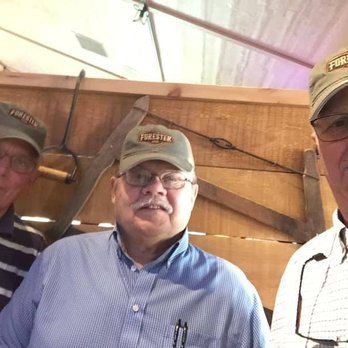 The Forester Pub - Dave, Bob, and Sandy - Pubs Near Me - Lincoln, Maine