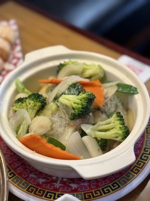 Qianlong Chinese Cuisine Restaurant by null