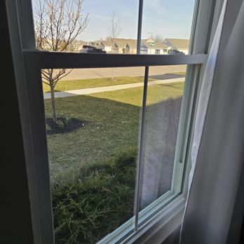 Pat Builders - Window with broken sash fixed! - Windows Installation Near Me - Elk Grove Village, Illinois Pat Builders - Window with broken sash fixed! - Windows Installation Near Me - Elk Grove Village, Illinois