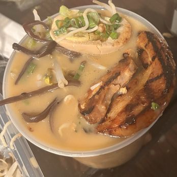 Leezakaya - Tonkotsu Ramen - Izakaya Near Me - Aurora, Colorado