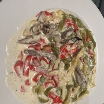 Da Nicola - Fettuccine with Cream Sauce - Italian Near Me - Madrid, M