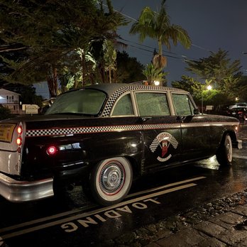 Shadowbrook - The cabs are here!!! Courtesy Cab if staying within 3 mile radius - American Near Me - Capitola, California
