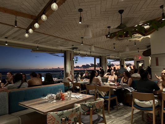 Shore Bird Restaurant & Beach Bar by null