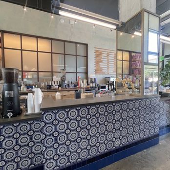 Mañana - Coffee & Tea Near Me - Austin, Texas