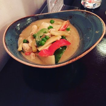 Kin Khao Thai Restaurant - Green chicken curry - Thai Near Me - Athlone, WH Kin Khao Thai Restaurant - Green chicken curry - Thai Near Me - Athlone, WH