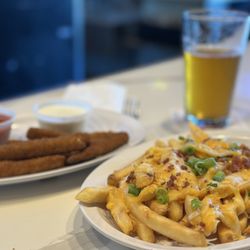 Daily's Sports Grill - Irish Fries, Fried Zucchini