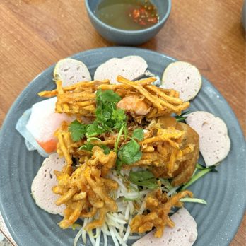 Banh Cuon Tay Ho - Banh Cuon Dac Biet - Vietnamese Near Me - Westminster, California
