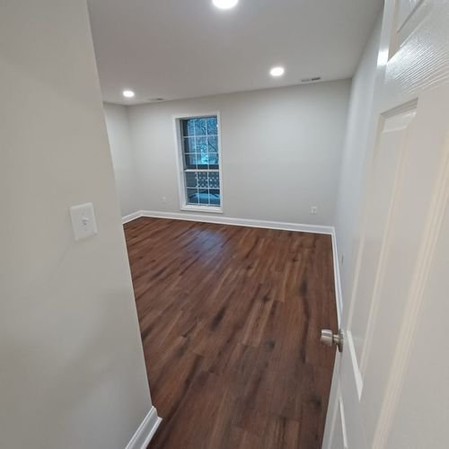 Slide of Perla Construction