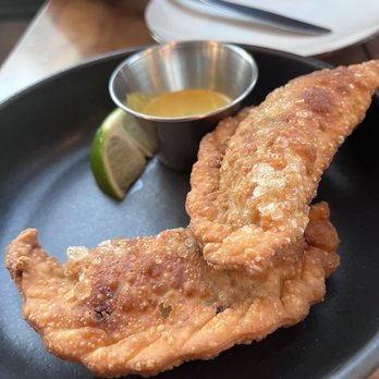 Limón - Beef empanadas - Peruvian Near Me - Oakland, California